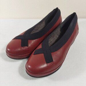 NIB Fly London Bobi Red Leather Slip-on Comfort Wedge Ballet Shoe - 39 (8)